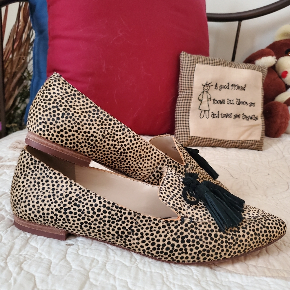 Women's flats